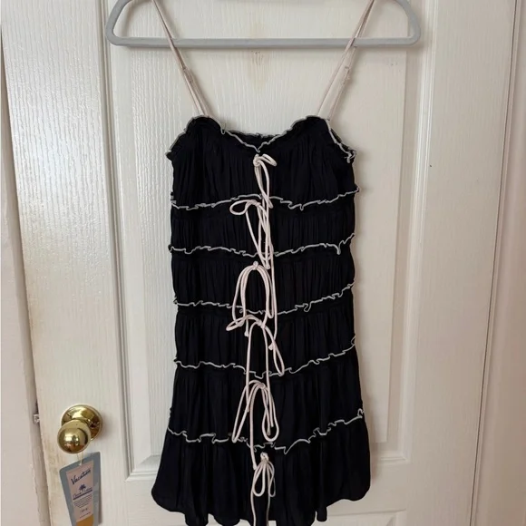 Black Ruched Mini Dress - Picture 4 of 5